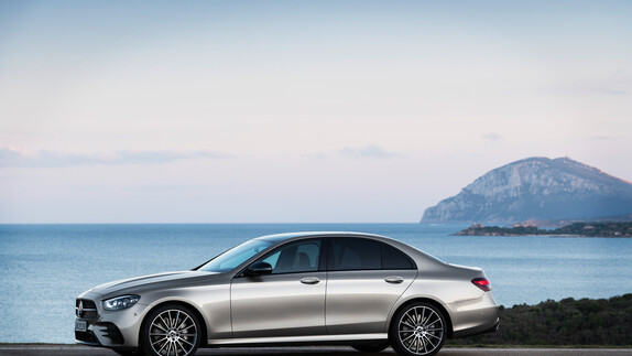 Mercedes-Benz C-osztály, E-osztály és CLA Coupé készletről, azonnal!