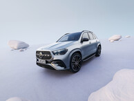 Studioaufnahme eines silbernen Mercedes-Benz GLE  | © Mercedes-Benz AG