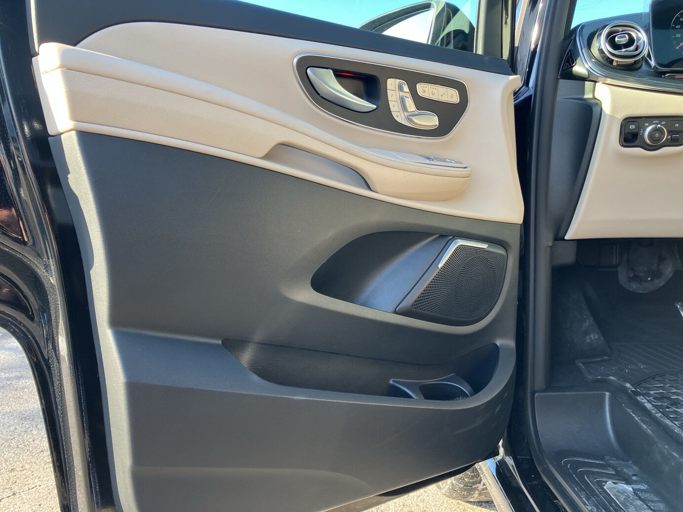 Mercedes-Benz V 300 L