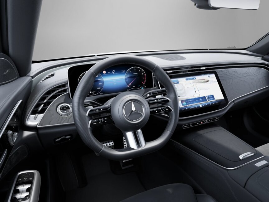 Mercedes-Benz E 200 4MATIC Limousine