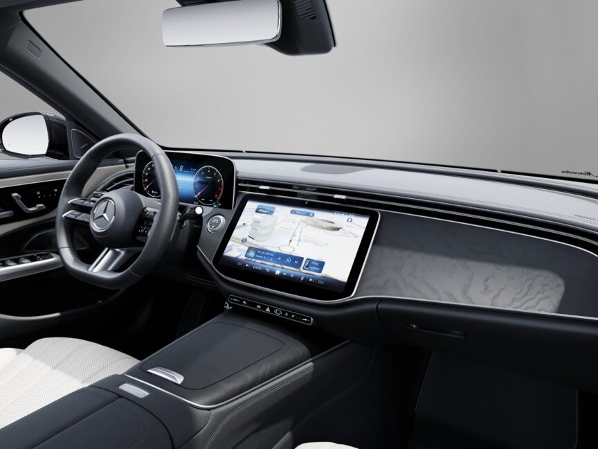 Mercedes-Benz E 200 4MATIC Limousine