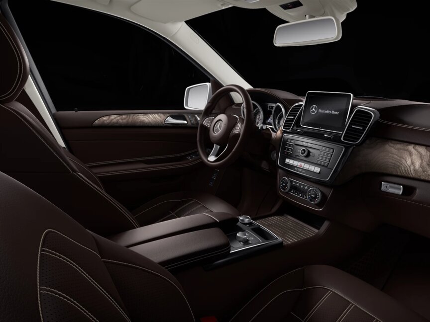 Mercedes-Benz GLE 350 d 4MATIC off-road vehicle