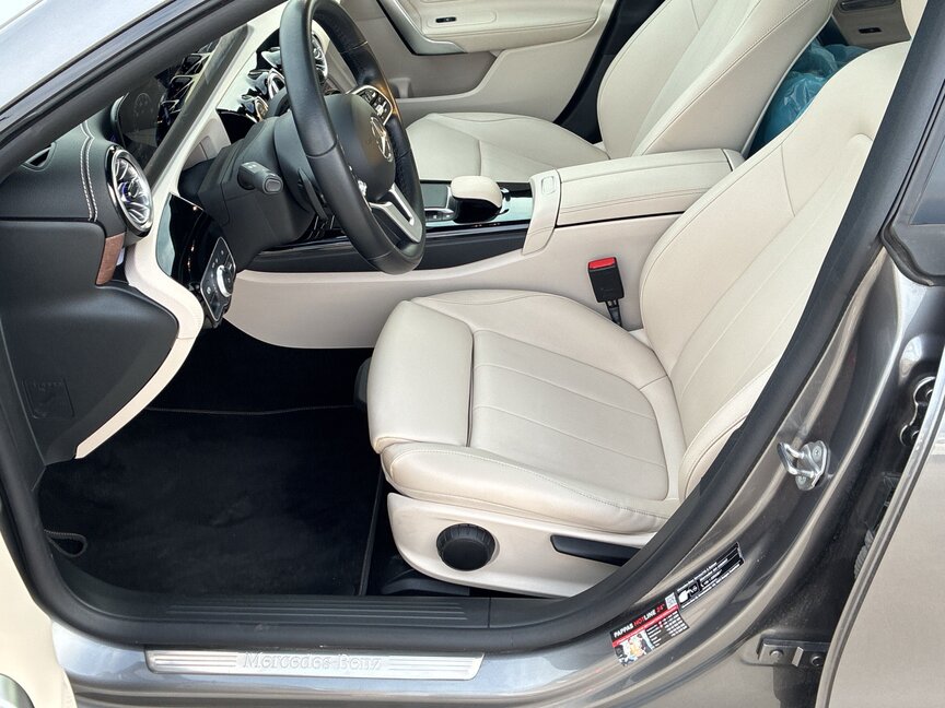 Mercedes-Benz CLA 200 4MATIC Coupé