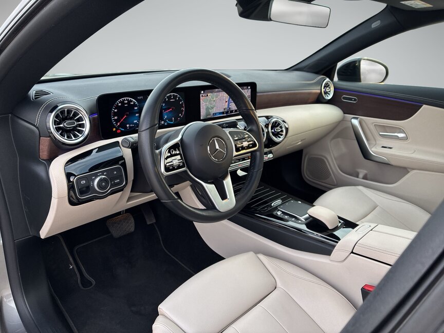 Mercedes-Benz CLA 200 4MATIC Coupé