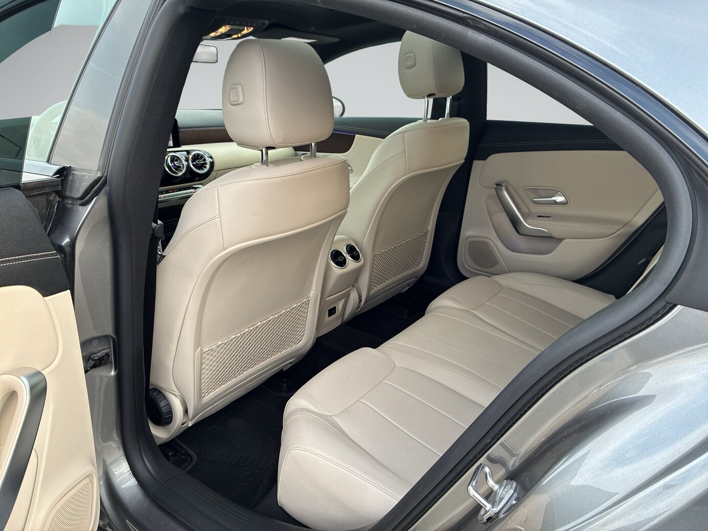 Mercedes-Benz CLA 200 4MATIC Coupé