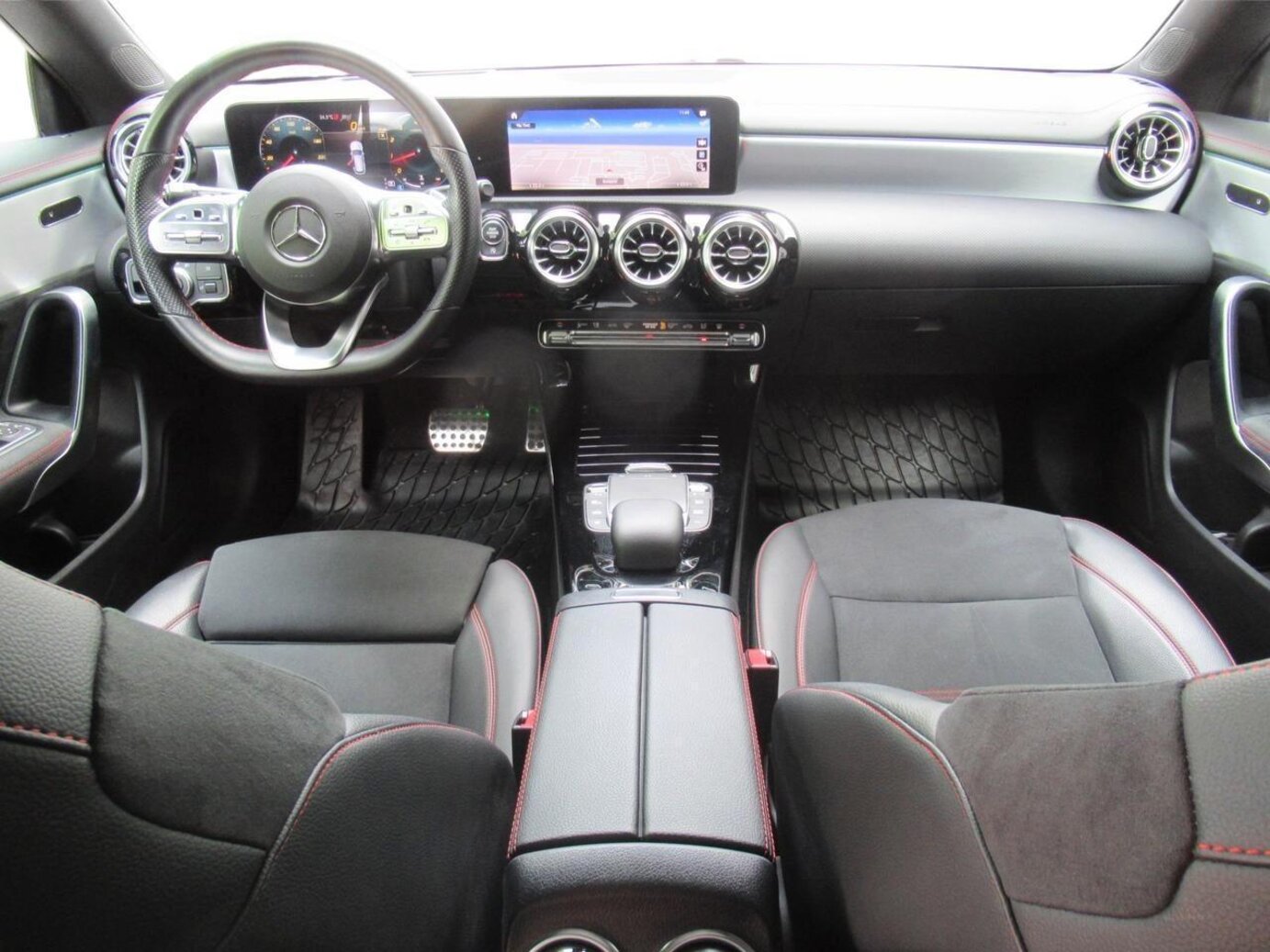 Mercedes-Benz CLA 250 4MATIC Shooting Brake