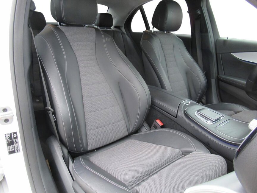 Mercedes-Benz E 300 e 4MATIC Limousine