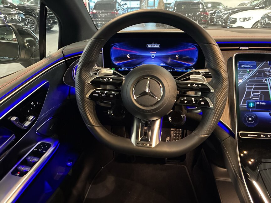 Mercedes-Benz AMG EQE 43 4M