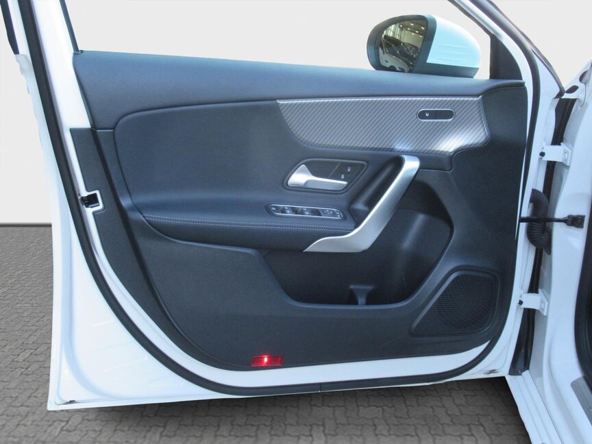 Mercedes-Benz A 180 Kompaktlimousine