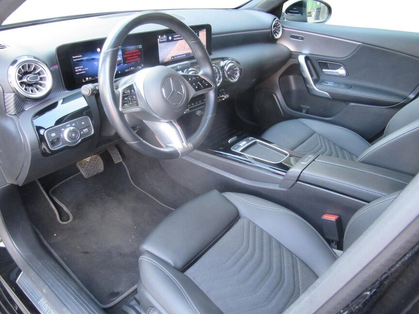 Mercedes-Benz A 250 e Kompaktlimousine mit EQ Hybrid Technologie