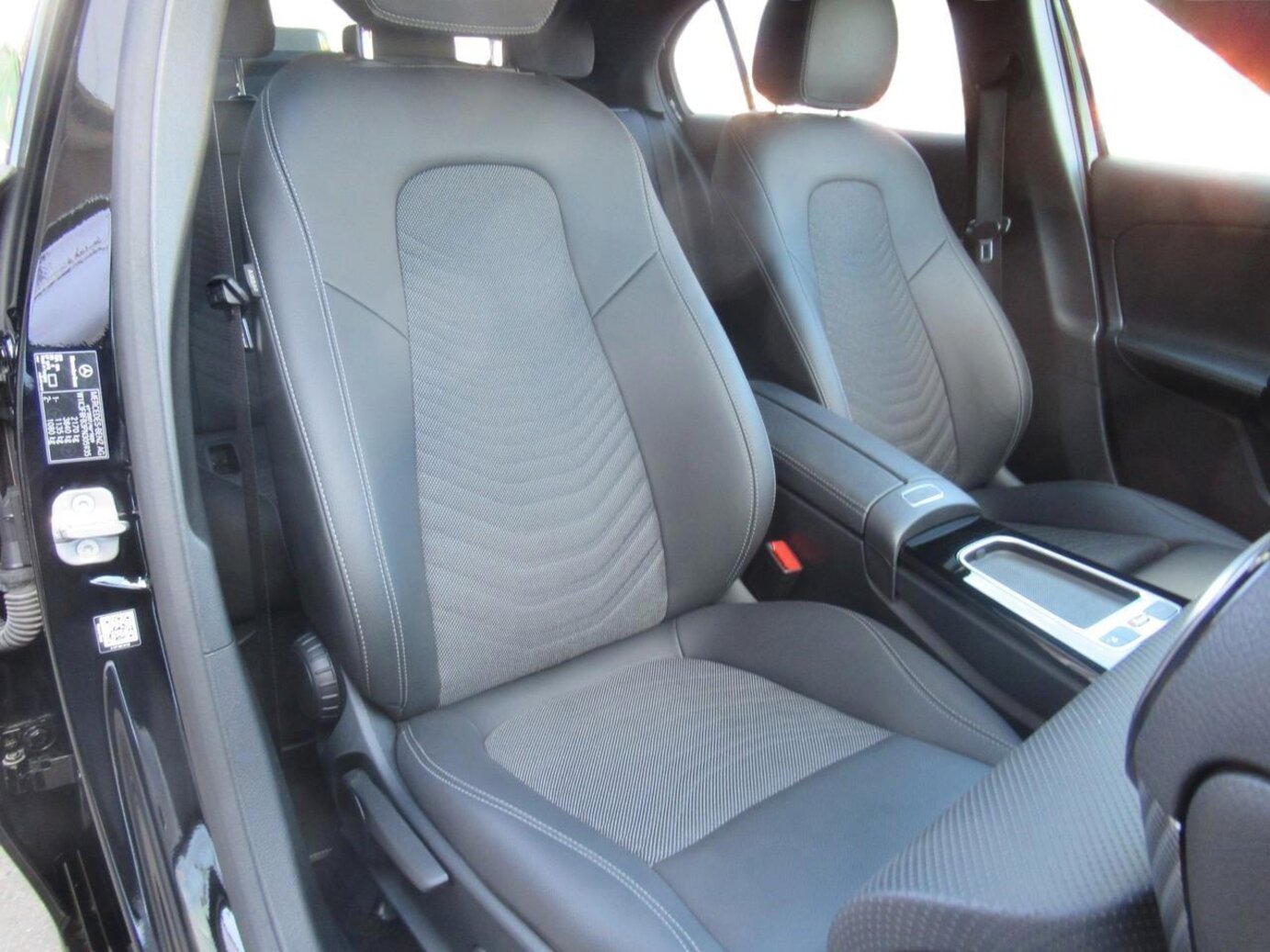 Mercedes-Benz A 250 e Kompaktlimousine mit EQ Hybrid Technologie