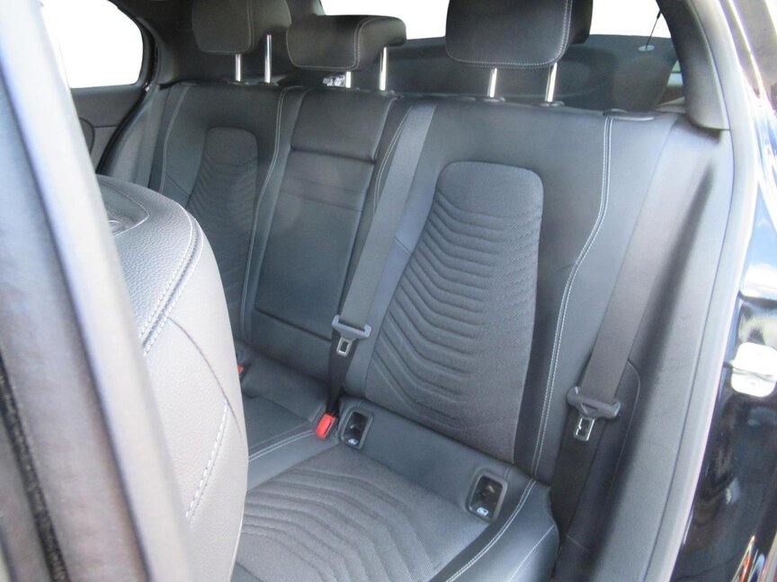 Mercedes-Benz A 250 e Kompaktlimousine mit EQ Hybrid Technologie