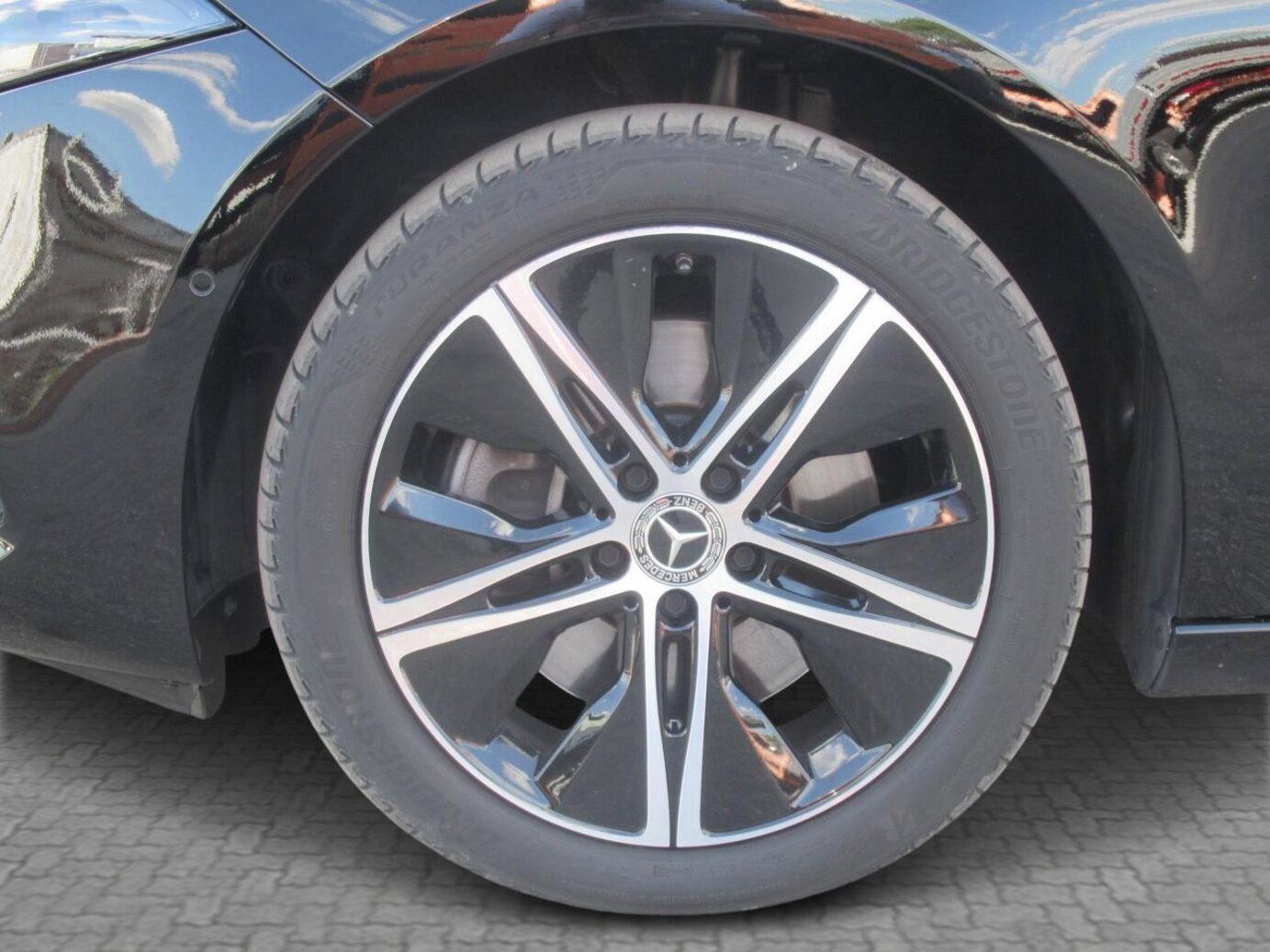 Mercedes-Benz A 250 e Kompaktlimousine mit EQ Hybrid Technologie