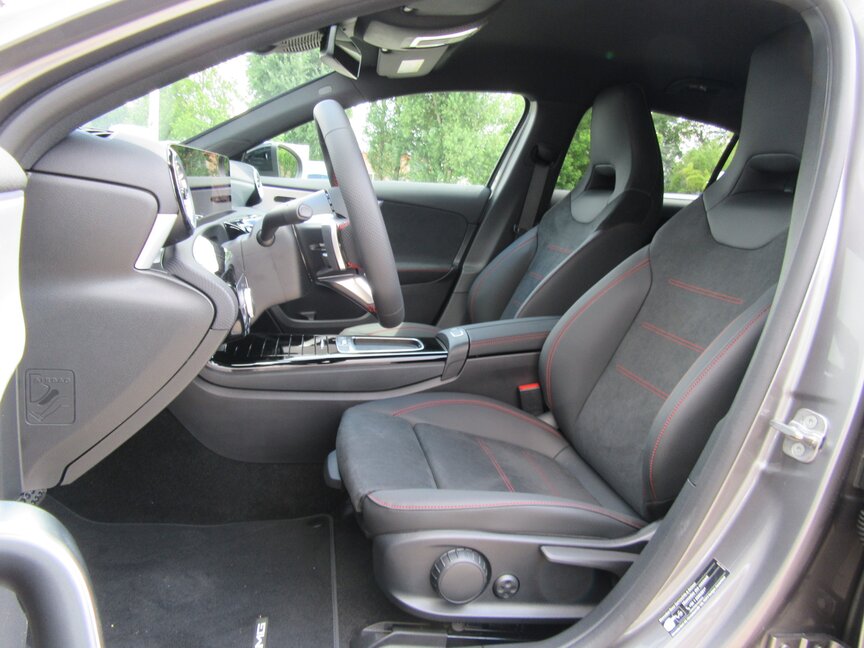 Mercedes-Benz A 250 e