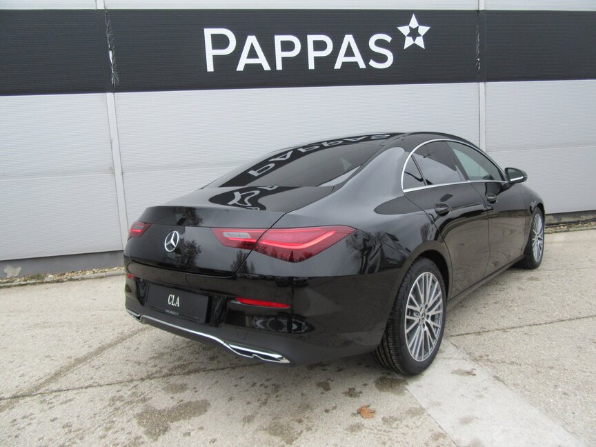 Mercedes-Benz CLA 180 Coupé