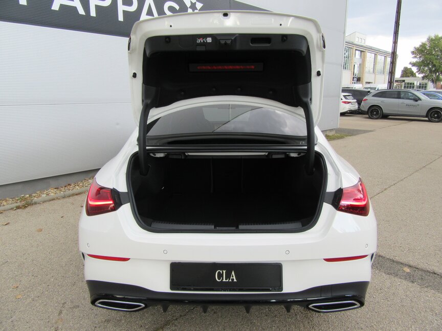 Mercedes-Benz CLA 180 Coupé