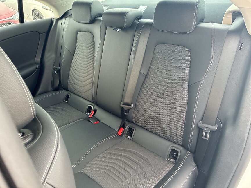 Mercedes-Benz CLA 200 Coupé