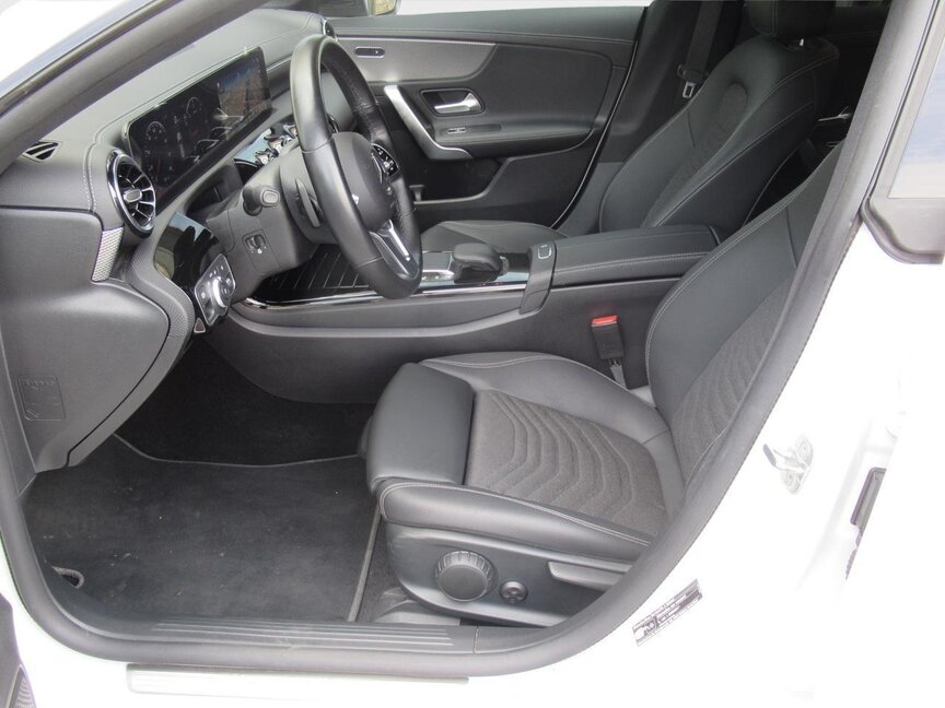 Mercedes-Benz CLA 180 d Shooting Brake