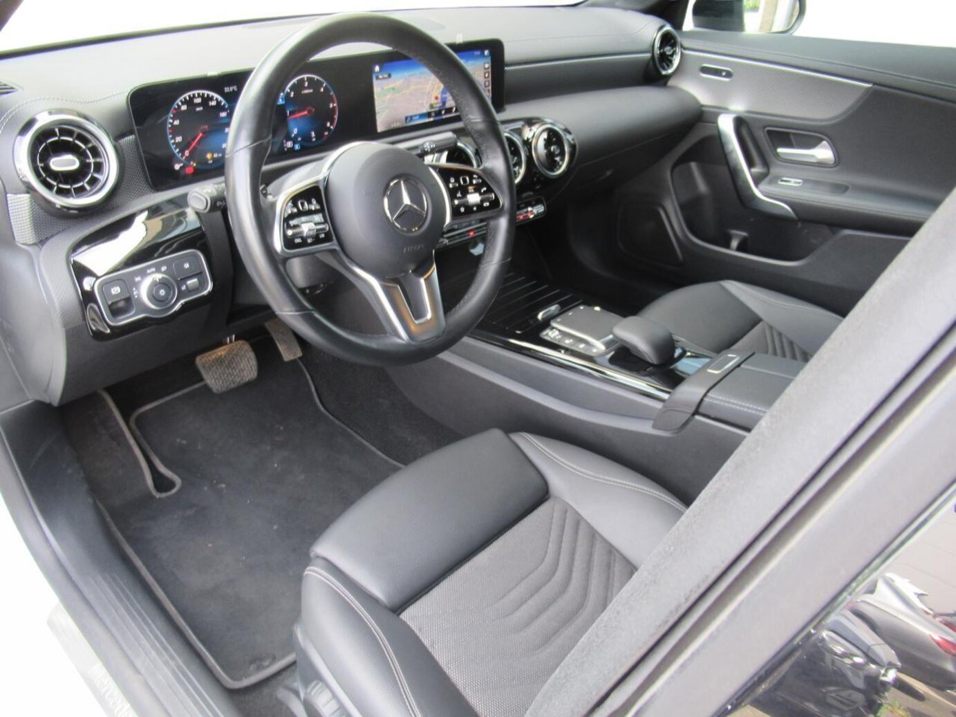 Mercedes-Benz CLA 180 d Shooting Brake