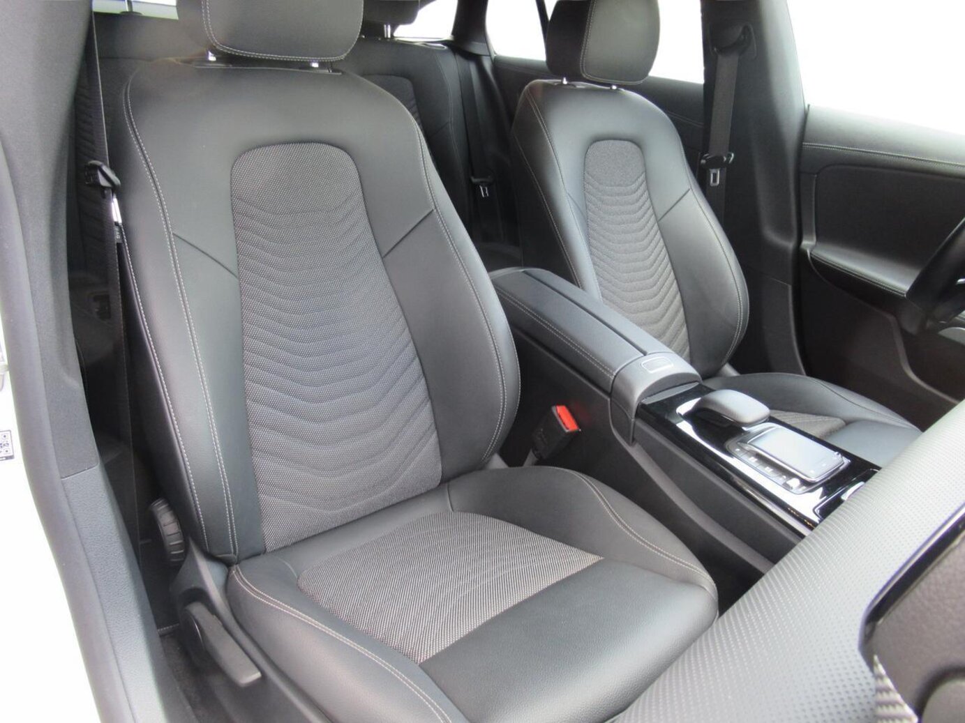 Mercedes-Benz CLA 180 d Shooting Brake