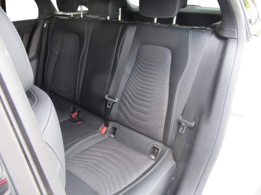 Mercedes-Benz CLA 180 d Shooting Brake