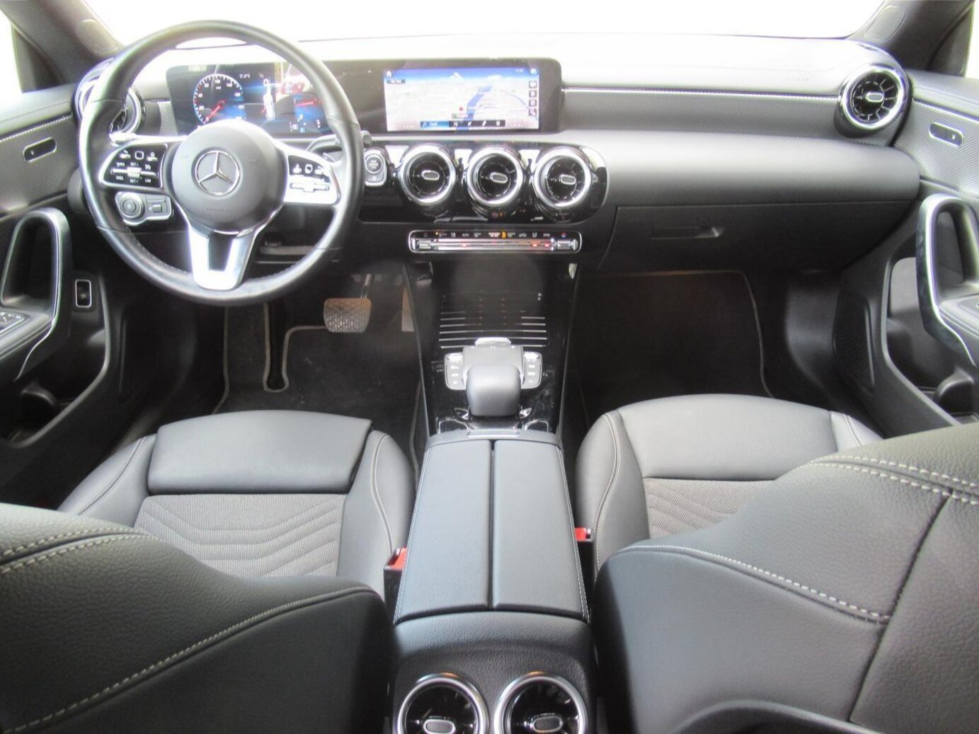 Mercedes-Benz CLA 180 d Shooting Brake