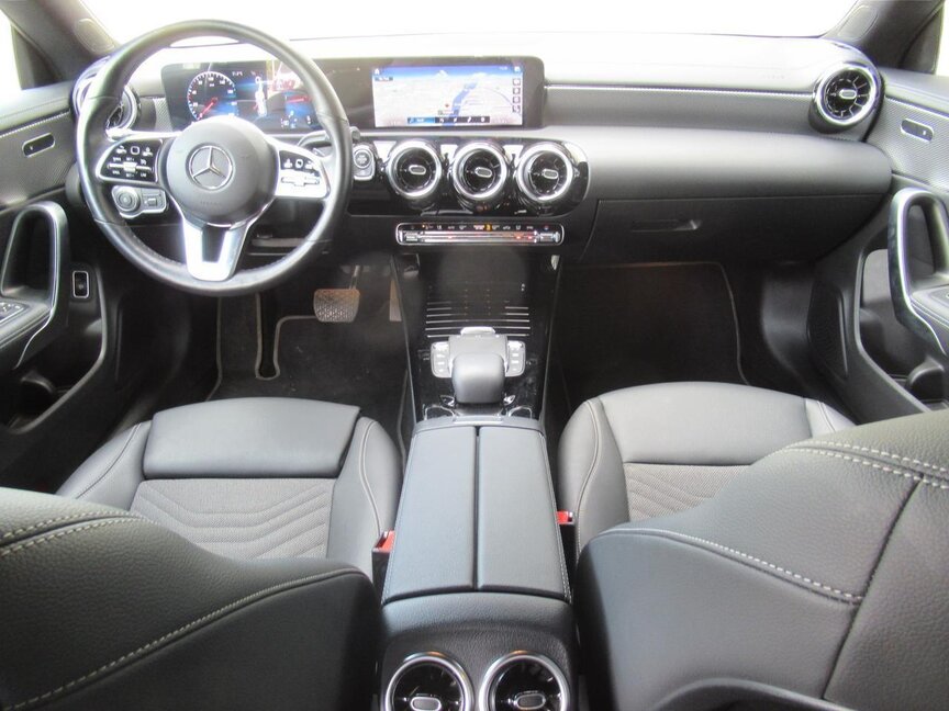 Mercedes-Benz CLA 180 d Shooting Brake