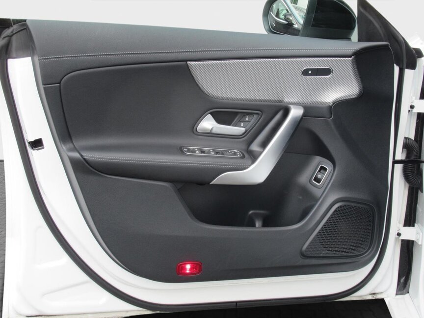 Mercedes-Benz CLA 180 d Shooting Brake