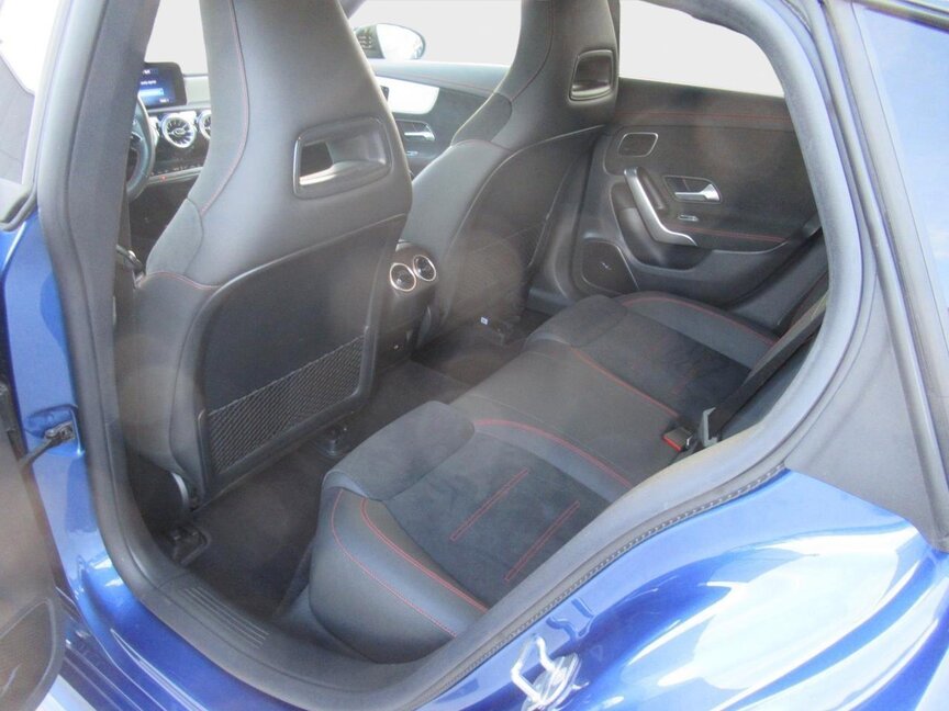 Mercedes-Benz CLA 200 d Shooting Brake