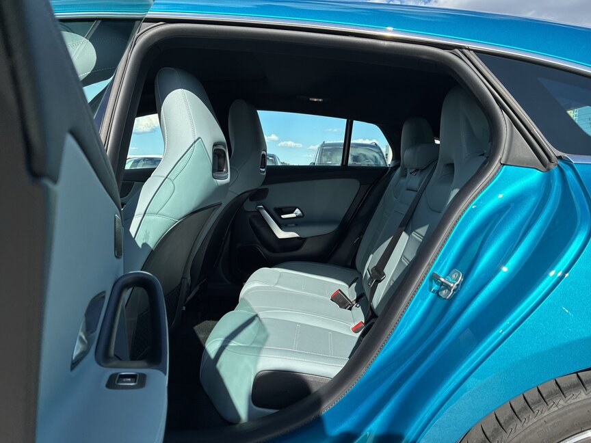 Mercedes-Benz CLA 250 4MATIC ShootingBrake