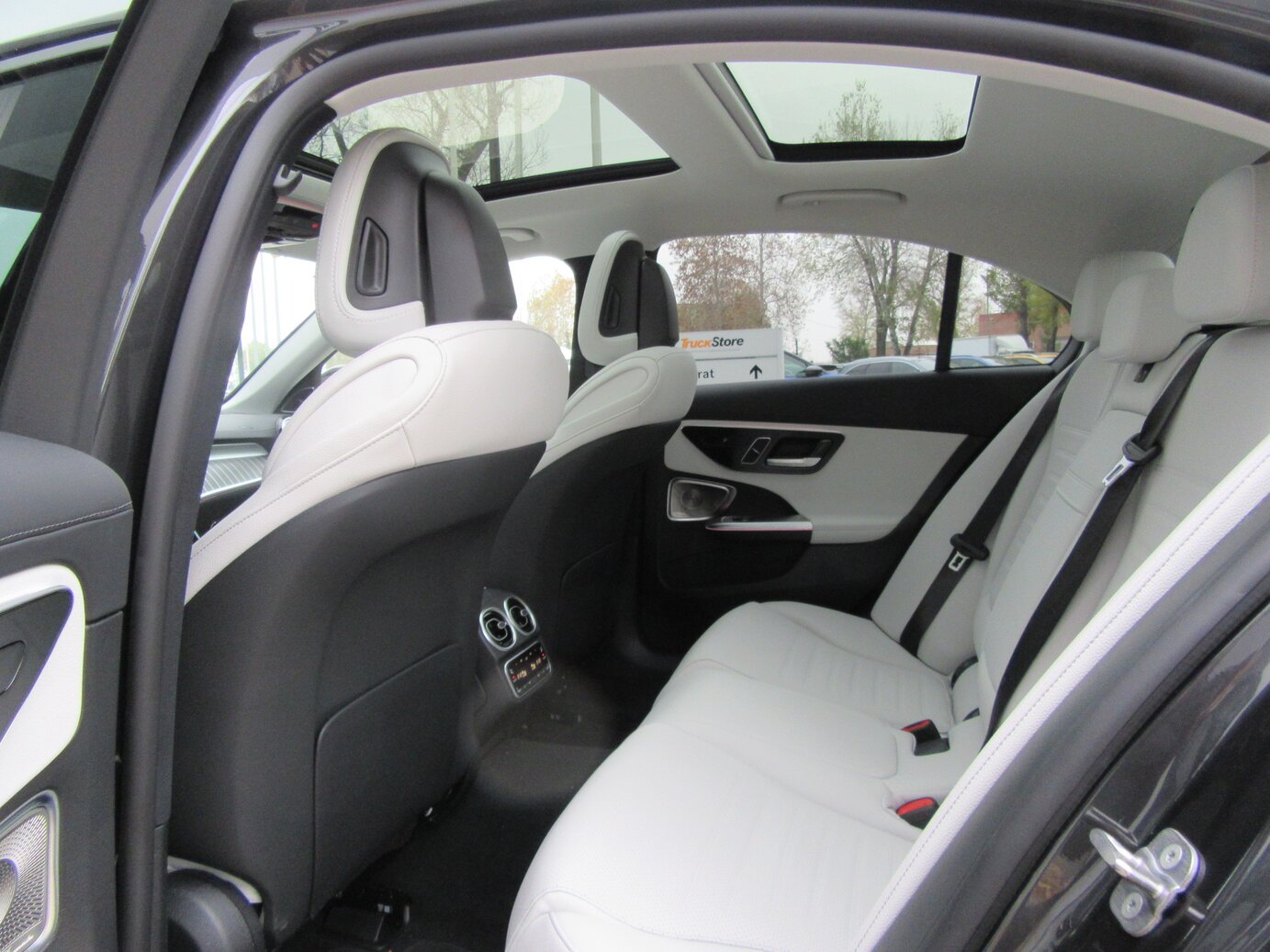 Mercedes-Benz C 220 d 4MATIC