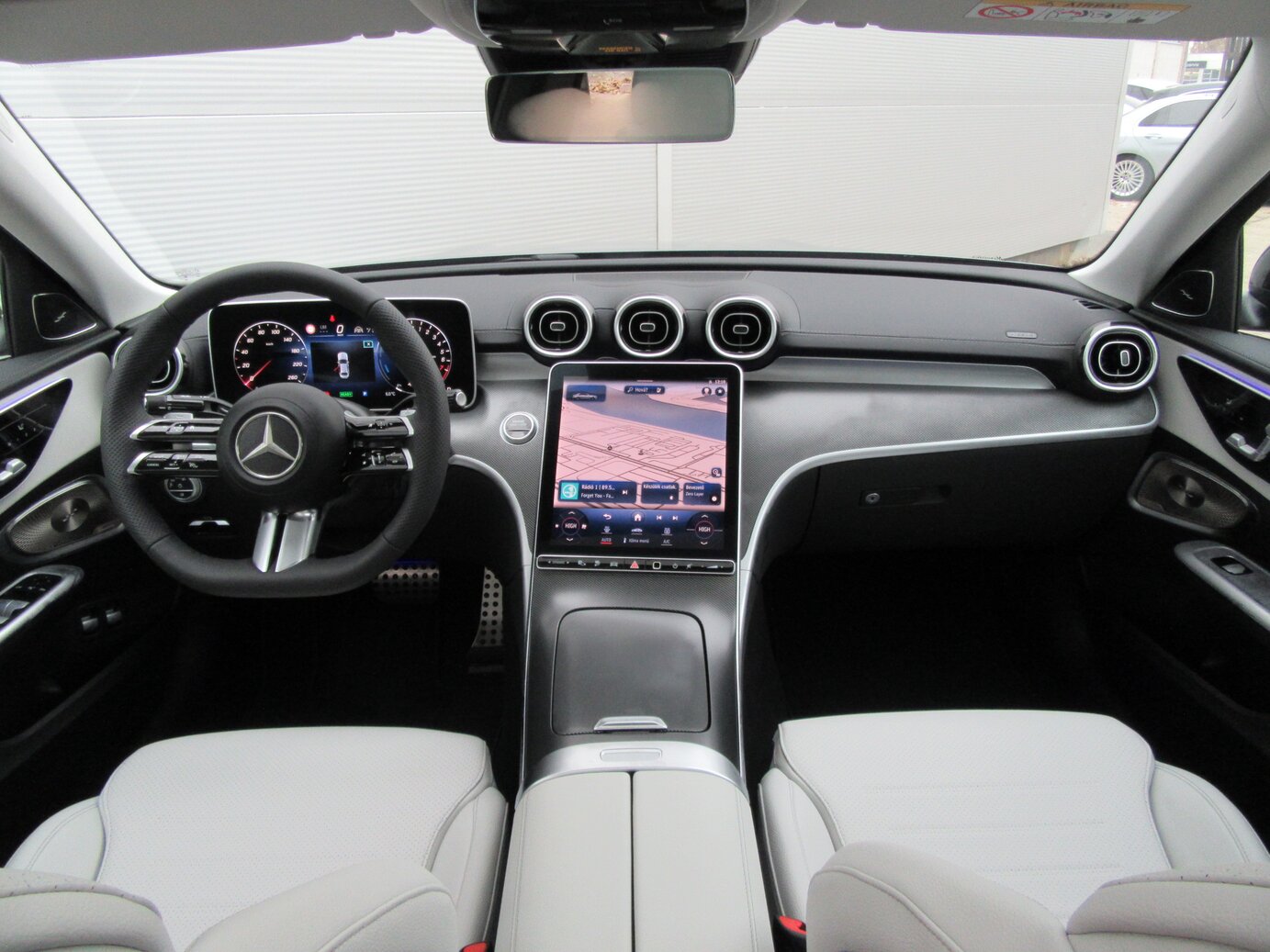 Mercedes-Benz C 300 e 4MATIC