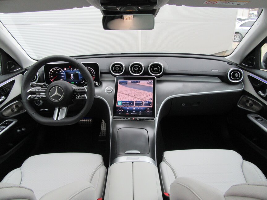 Mercedes-Benz C 300 e 4MATIC