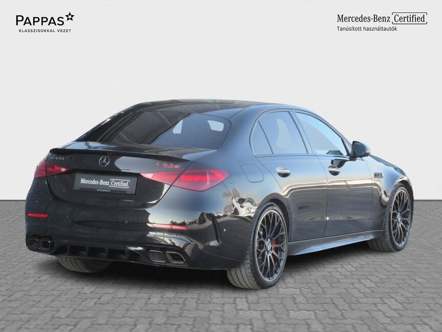 Mercedes-Benz AMG C 63 S E PERF.