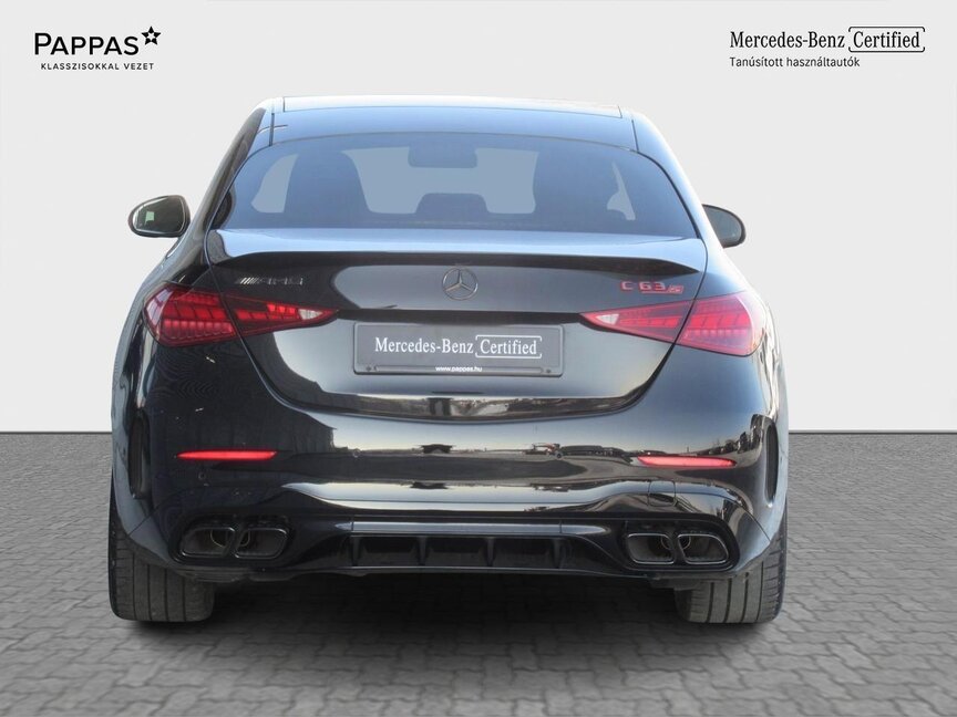 Mercedes-Benz AMG C 63 S E PERF.