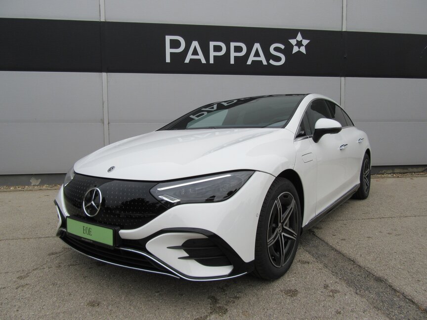 Mercedes-Benz EQE 300