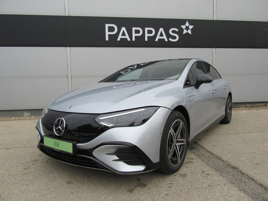 Mercedes-Benz EQE 300