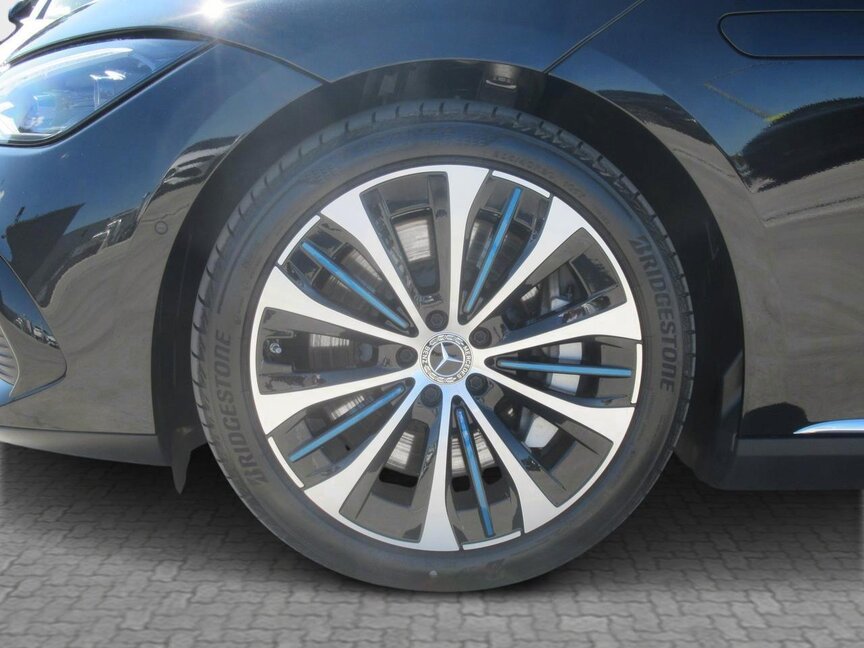 Mercedes-Benz EQE 350 4MATIC