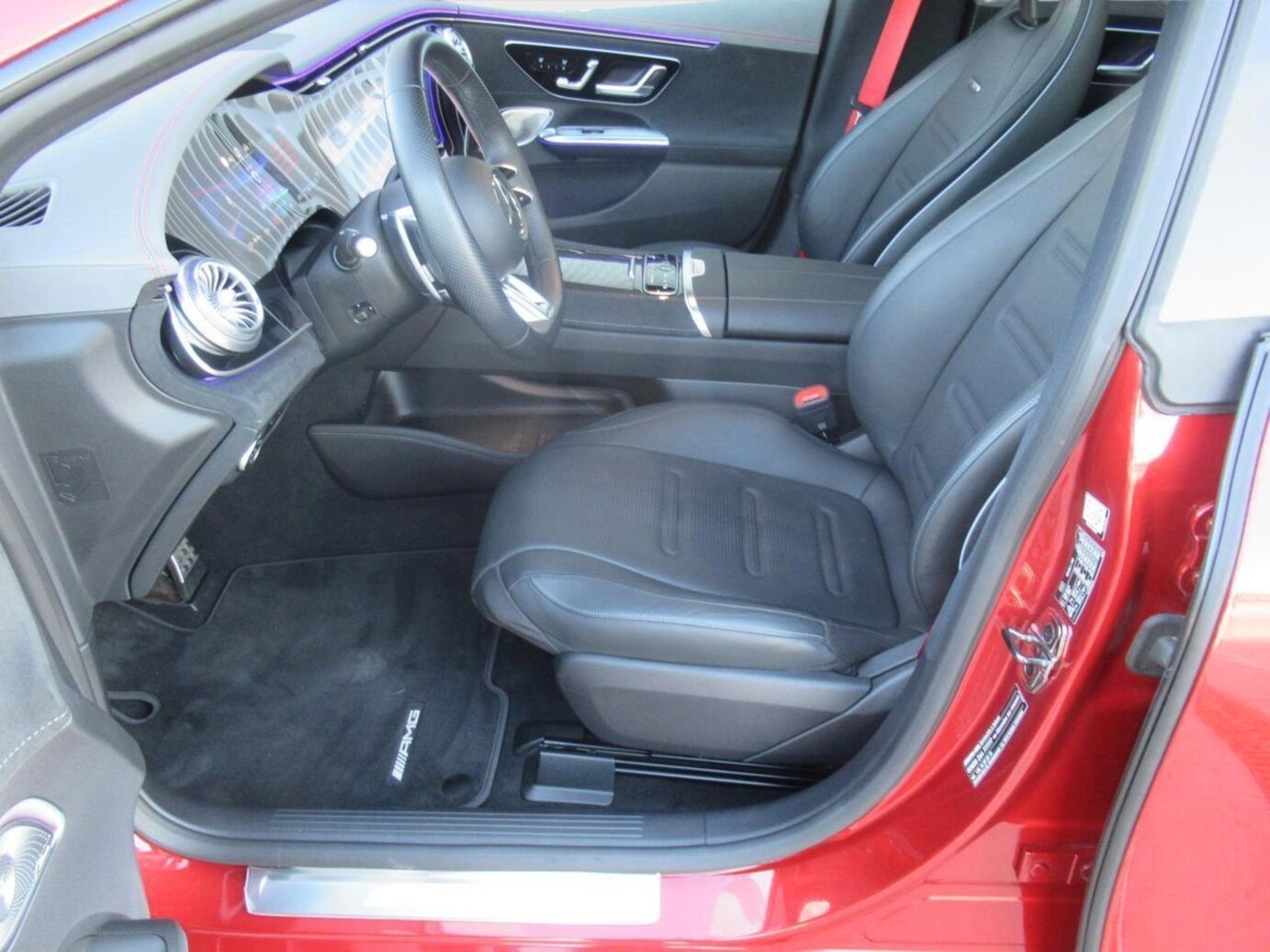 Mercedes-Benz AMG EQE 43 4M