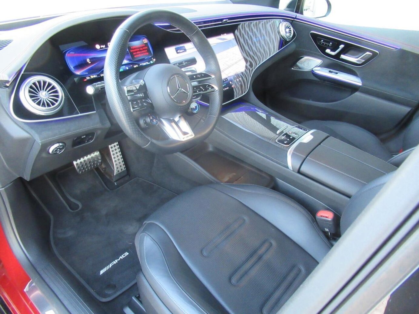 Mercedes-Benz AMG EQE 43 4M