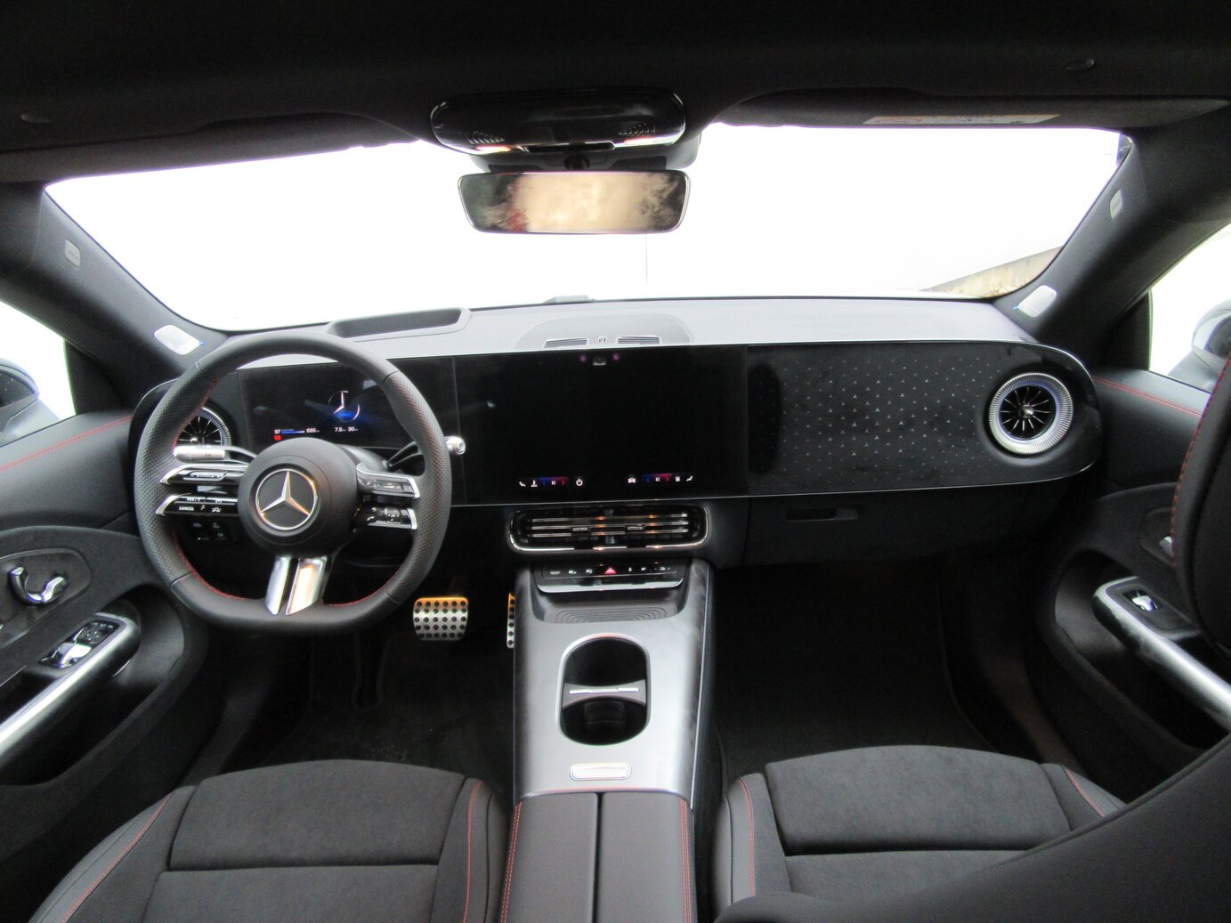 Mercedes-Benz CLA 250+ mit EQ Technologie