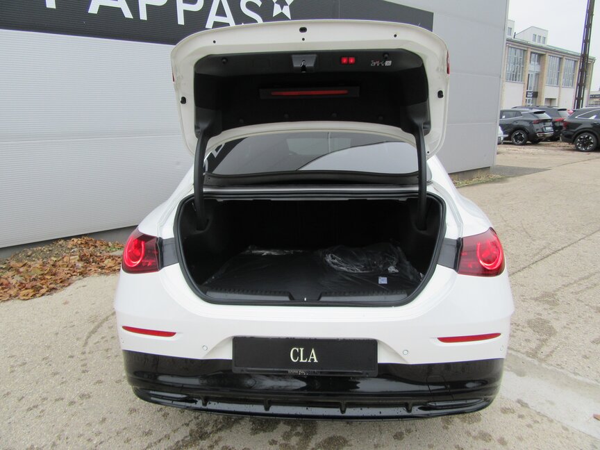 Mercedes-Benz CLA 250+ mit EQ Technologie
