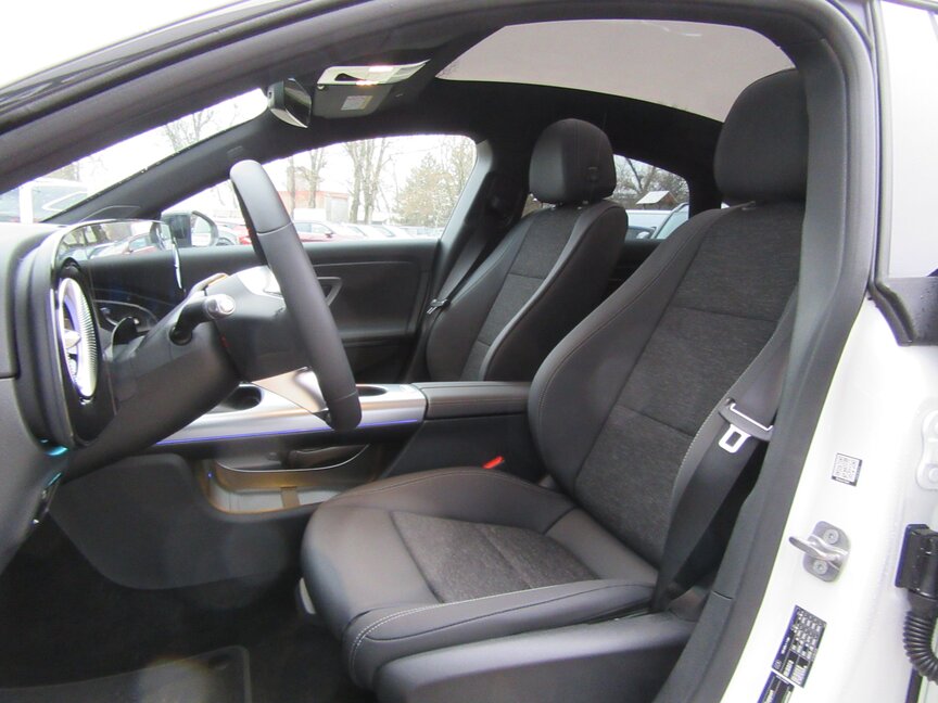 Mercedes-Benz CLA 250+ mit EQ Technologie