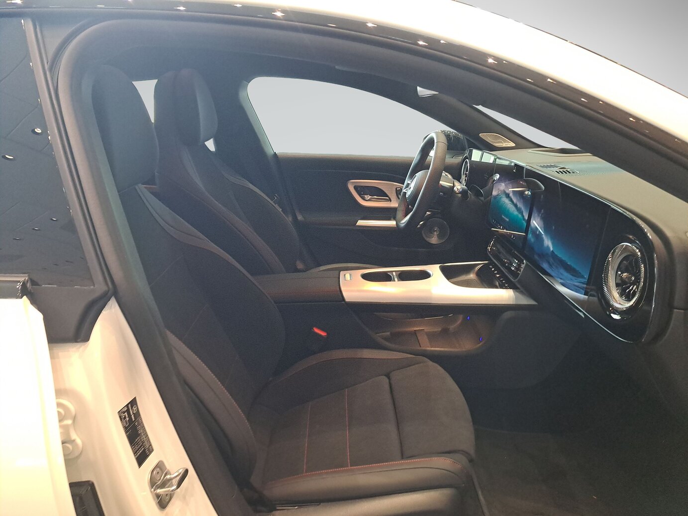 Mercedes-Benz CLA 250+ Shooting Brake mit EQ Technologie