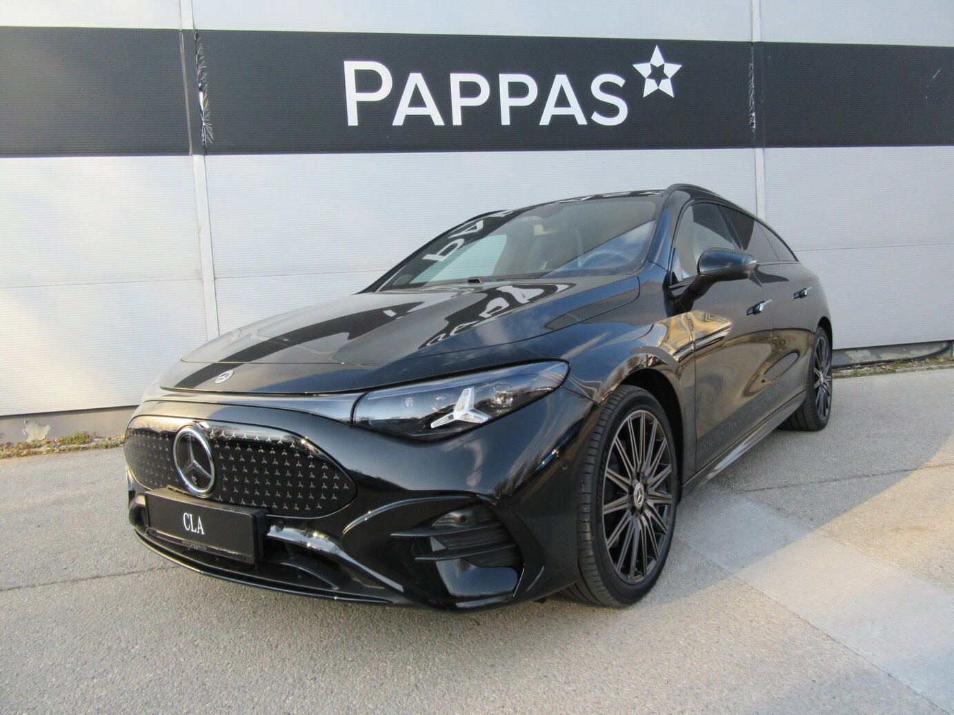 Mercedes-Benz CLA 350 4MATIC Shooting Brake mit EQ Technologie