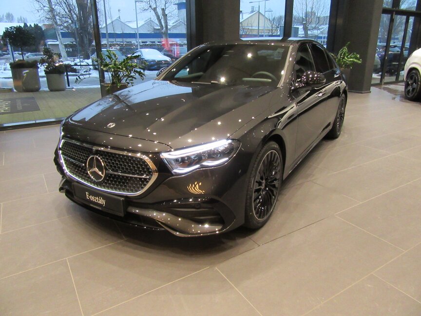 Mercedes-Benz E 220 d 4MATIC Limousine