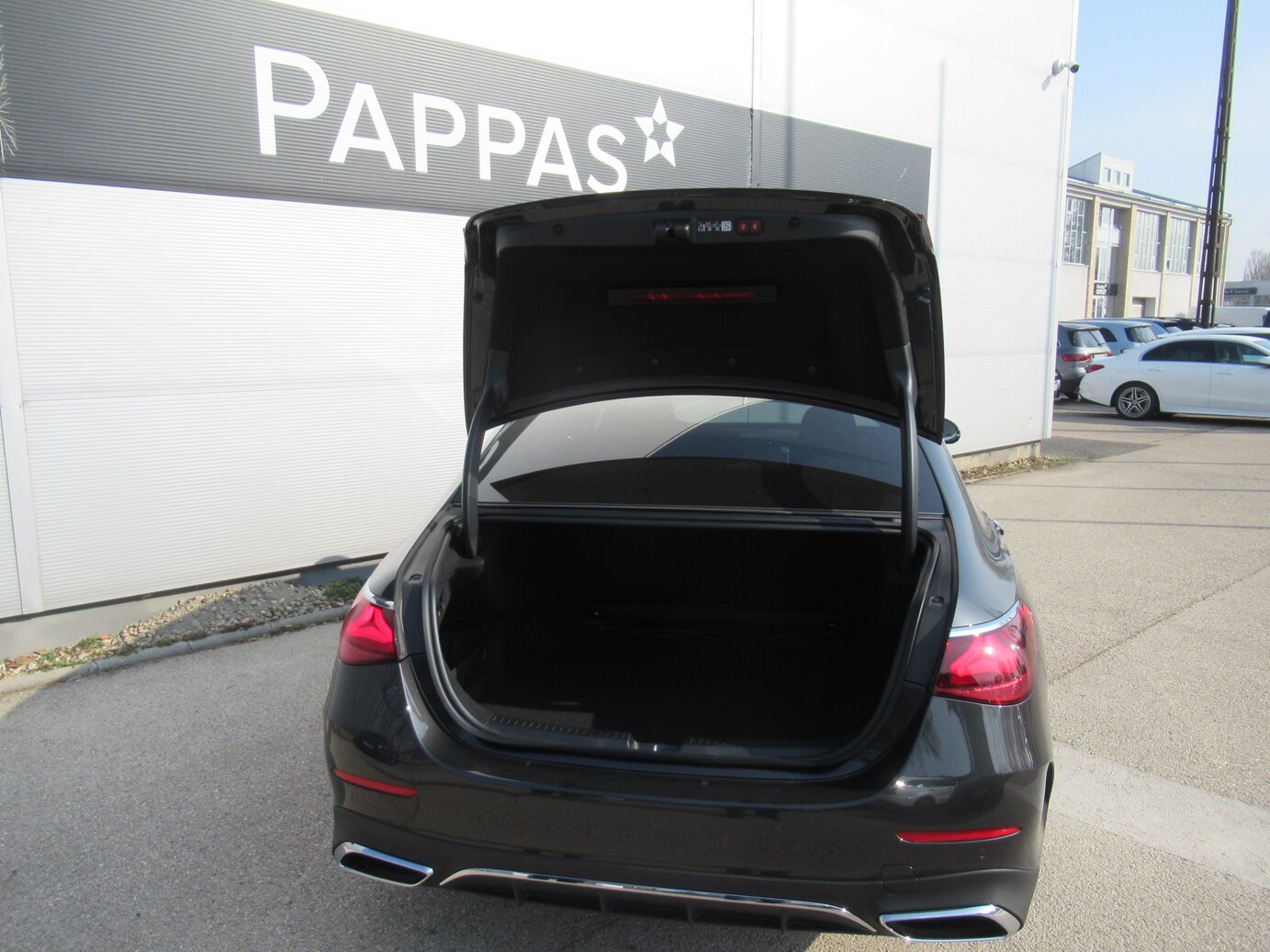 Mercedes-Benz E 220 d 4MATIC Limousine