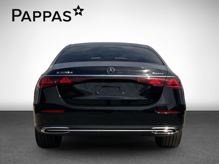 Mercedes-Benz E 220 d 4MATIC Limousine