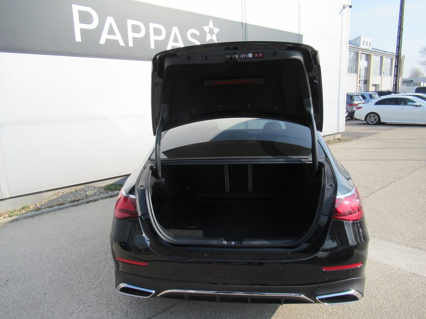 Mercedes-Benz E 200 4MATIC Limousine