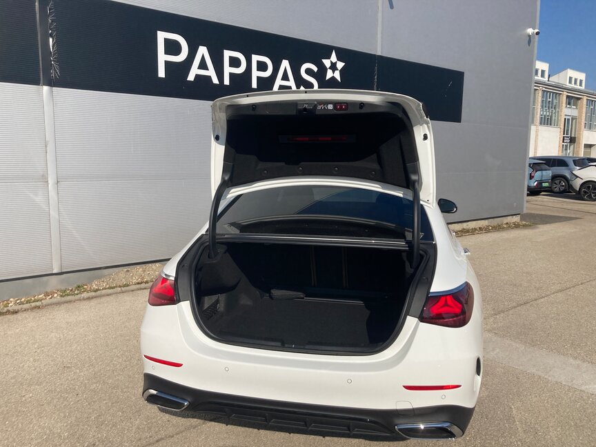 Mercedes-Benz E 200 4MATIC Limousine